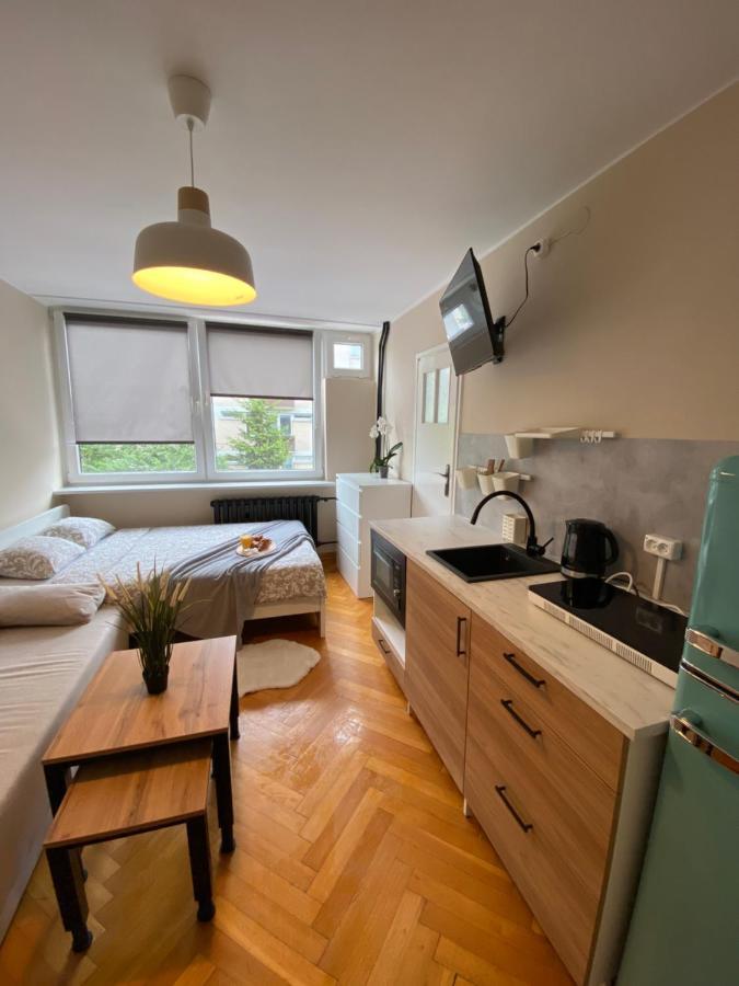 Wow Rooms Varsovie Extérieur photo